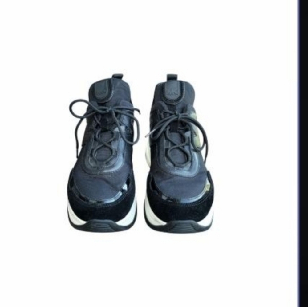 Michael Kors Olympia Extreme Black White Ivory Athletic Shoe Sneaker Women 10 - Picture 4 of 14